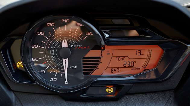 C 650 Sport instrument cluster