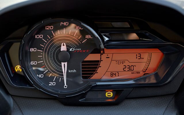 C 650 Sport instrument cluster