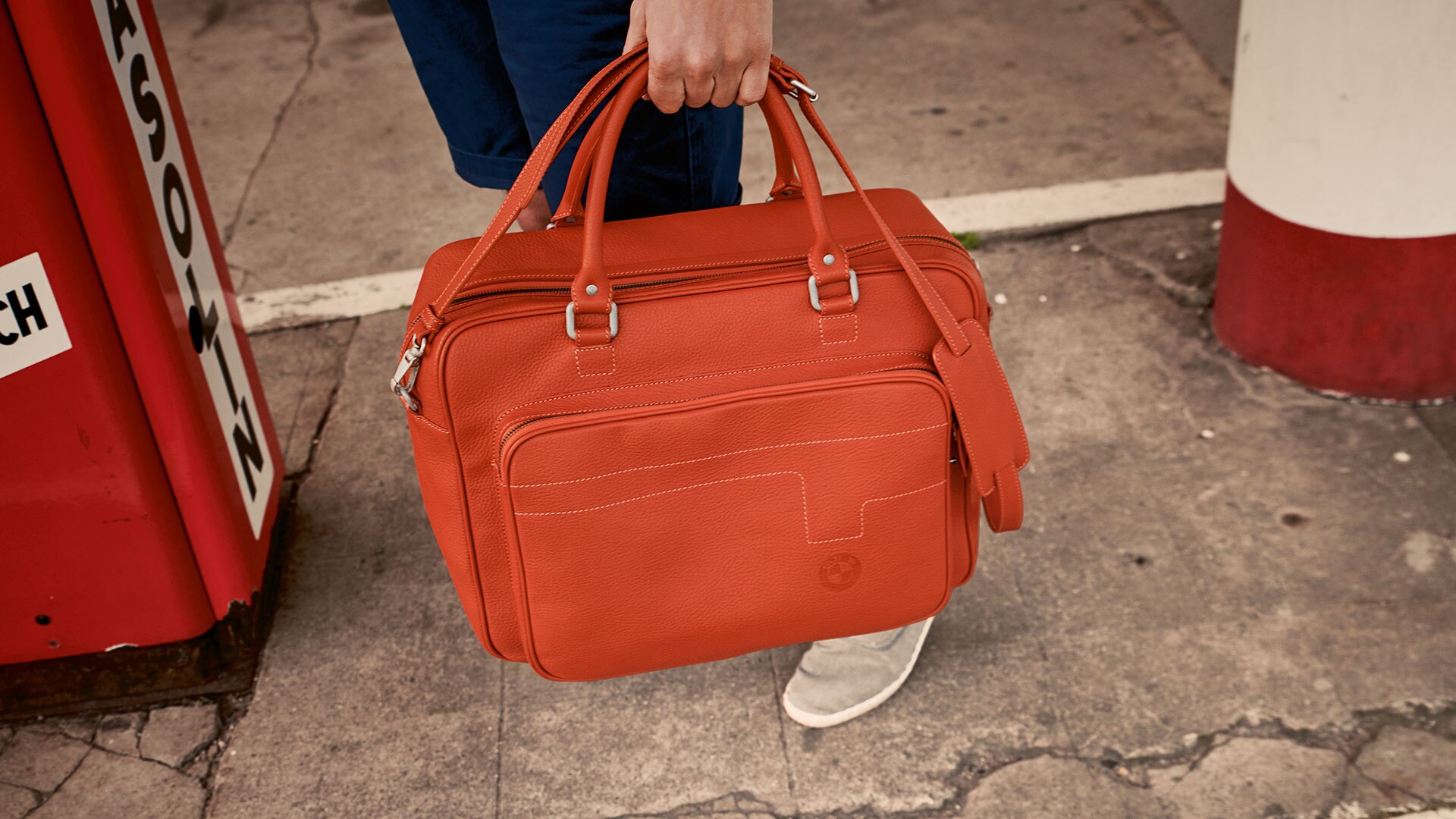 Travel bag "40 Years" Limited Edition in red