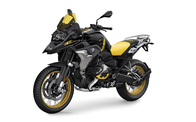 We see the 40 Years GS edition with 3 year warranty